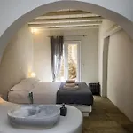 Helvetia Villa Tínos